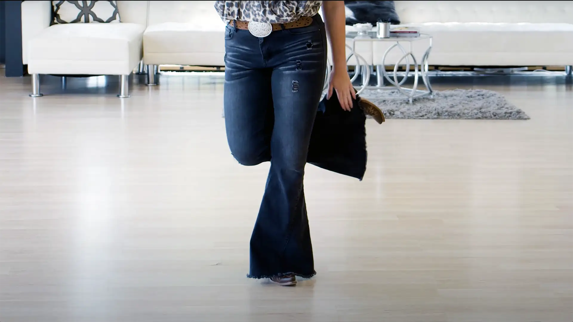 video-section-banner-image