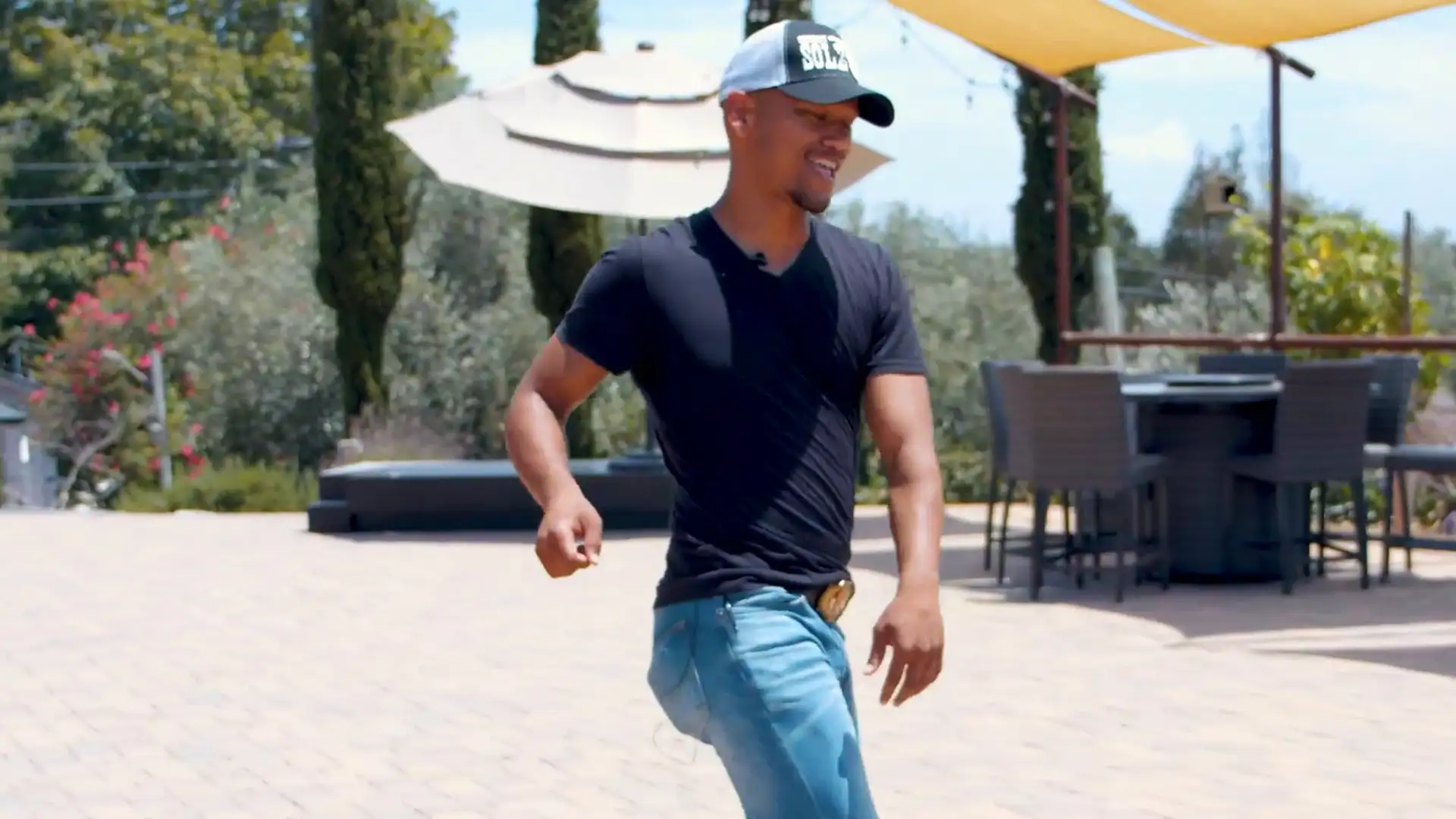 video-section-banner-image